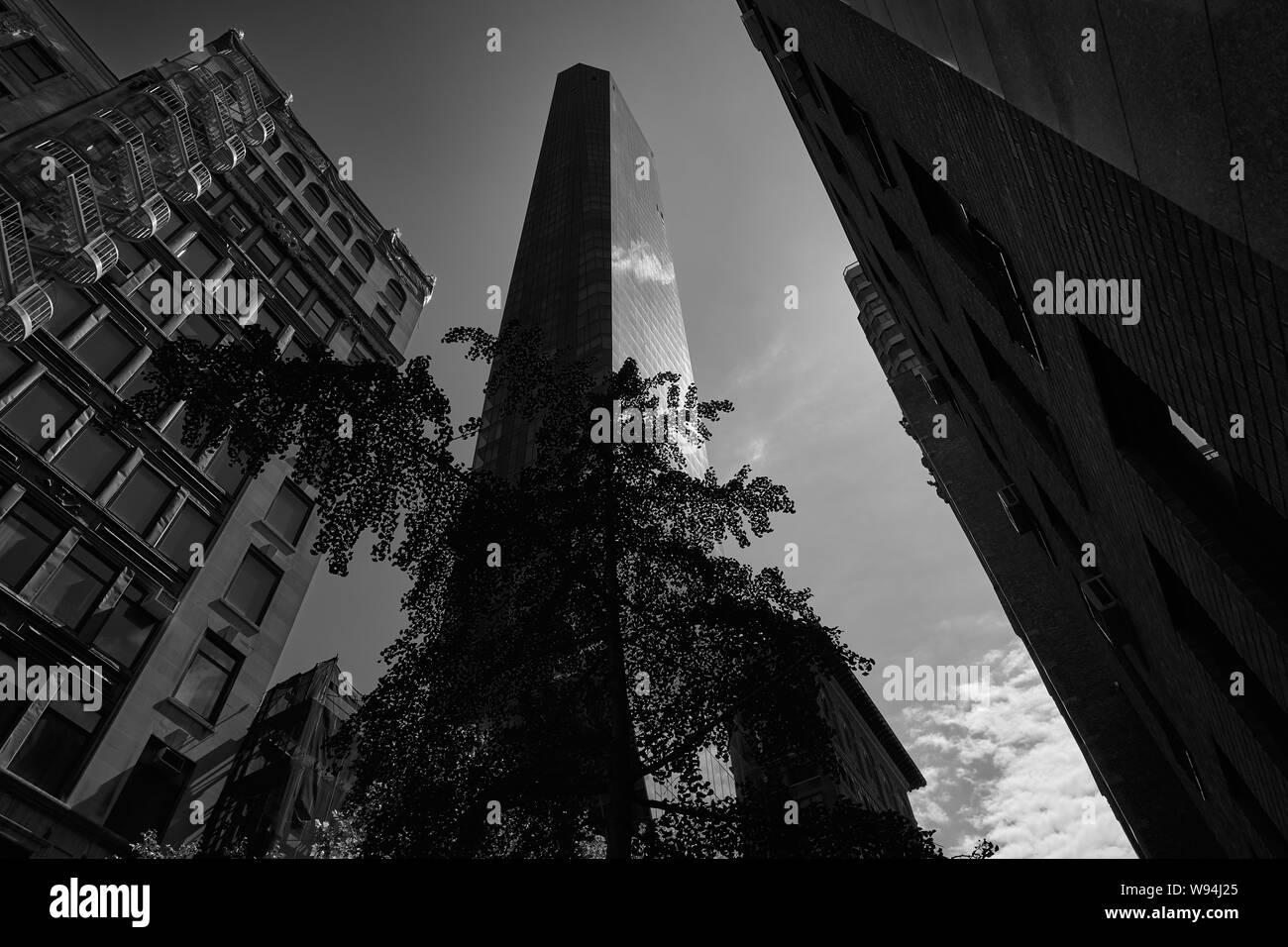 Madison square park tower hi-res stock photography and images - Alamy