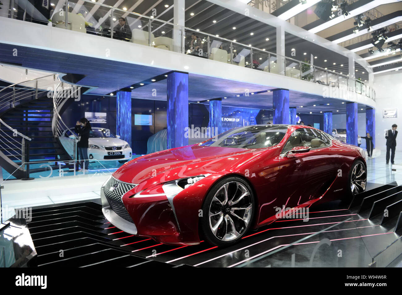 Lexus lf lc hi-res stock photography and images - Alamy