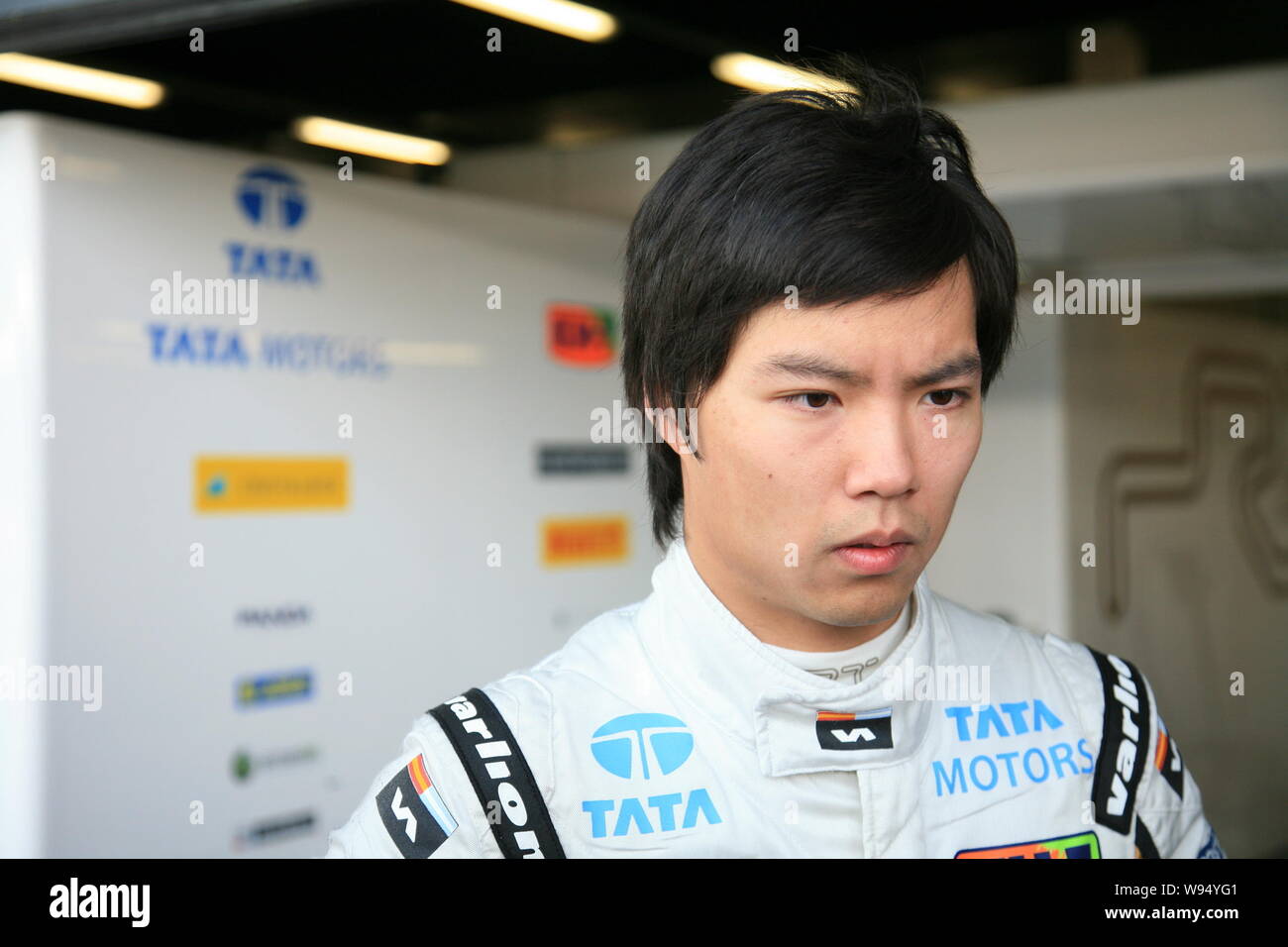 chinese f1 driver