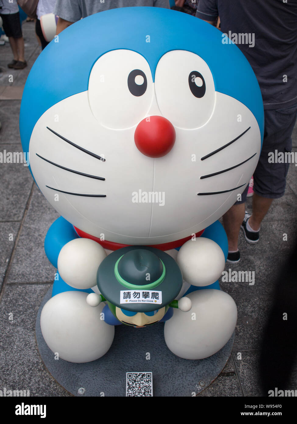 View of a model of Doraemon, a famous Japanese cartoon character, at an exhibition in Hong Kong, China, 26 August 2012 Stock Photo - Alamy View of a model of Doraemon, a famous Japanese cartoon character, at an exhibition in Hong Kong, China, 26 August 2012 Stock Photo - Alamy