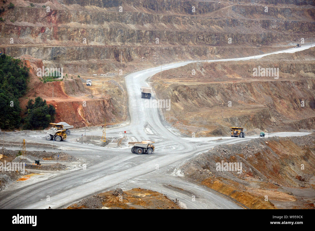 China copper mine hires stock photography and images Alamy