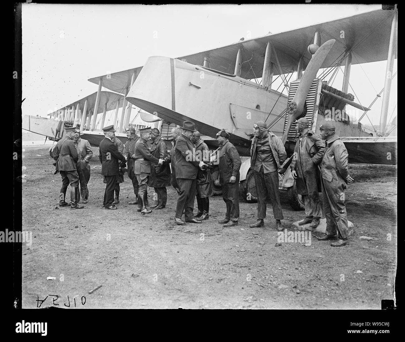 Early aircraft Black and White Stock Photos & Images - Alamy