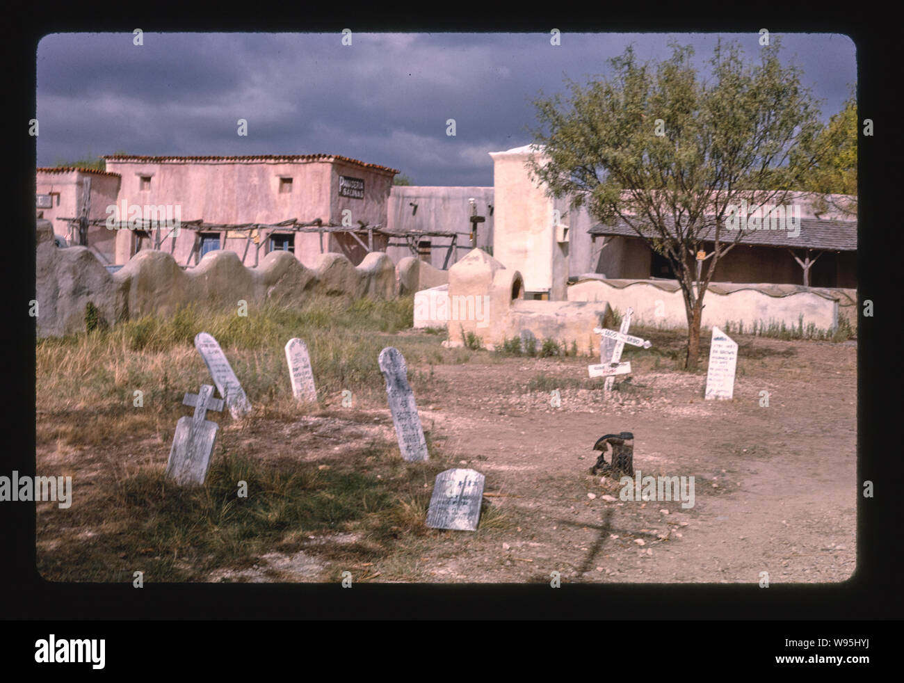 Alamo Village graveyard, Brackettville, Texas Stock Photo Alamy