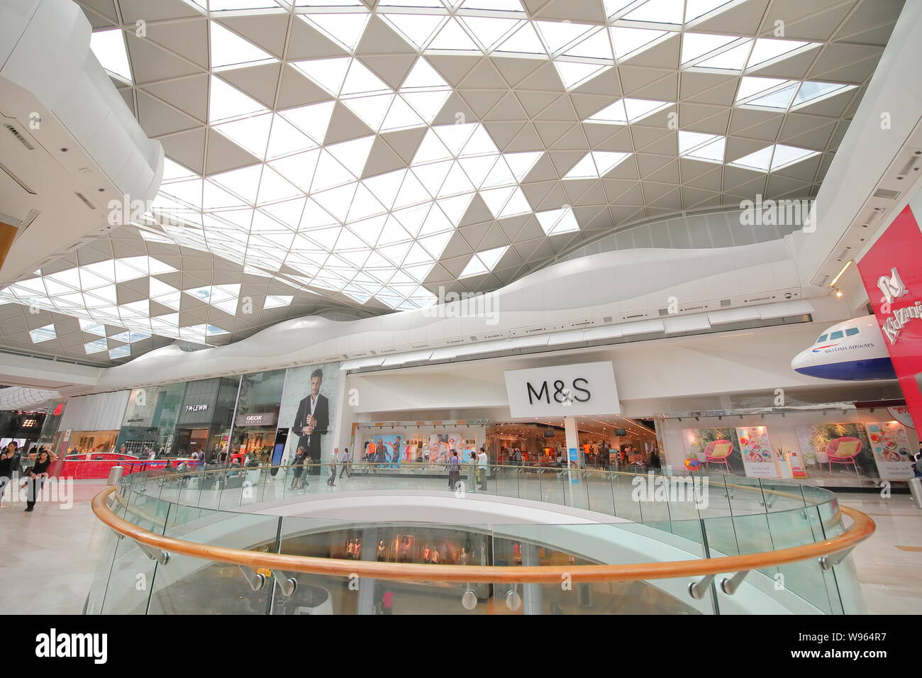 People visit Westfield shopping mall London UK Stock Photo - Alamy