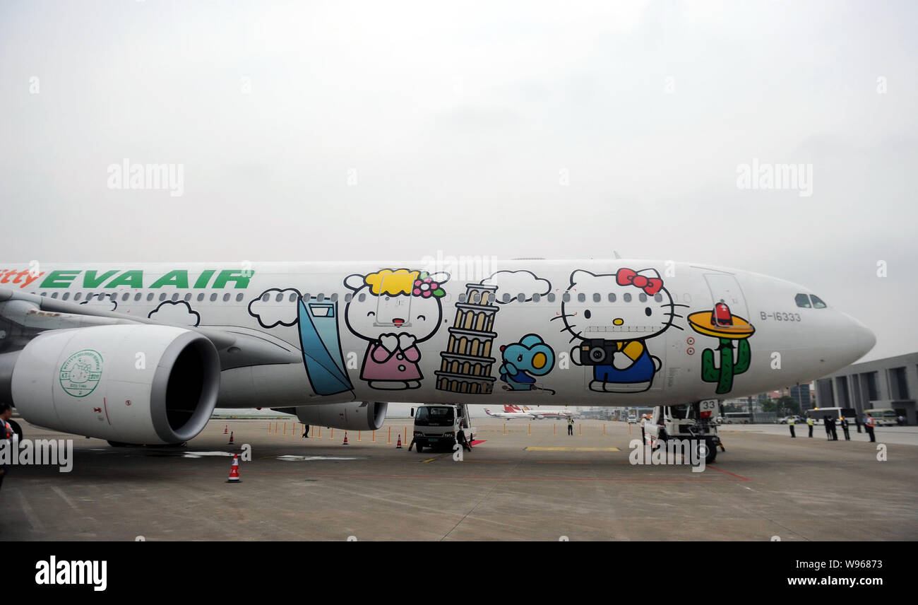 A Hello Kitty-themed Airbus A330-300 jet of Taiwans EVA Air A Hello Kitty-themed Airbus A330-300 jet of Taiwans EVA Air