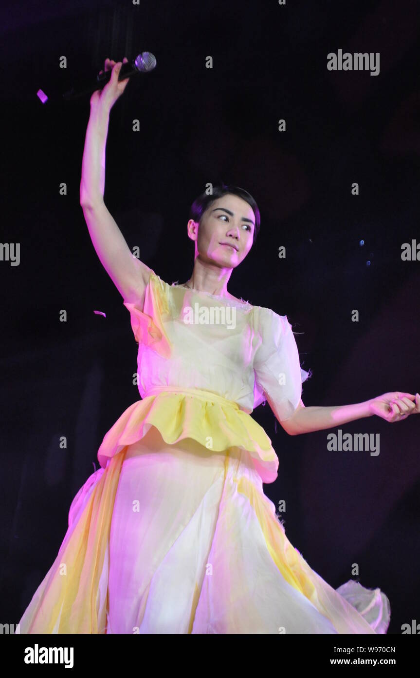 Faye Wong 2012