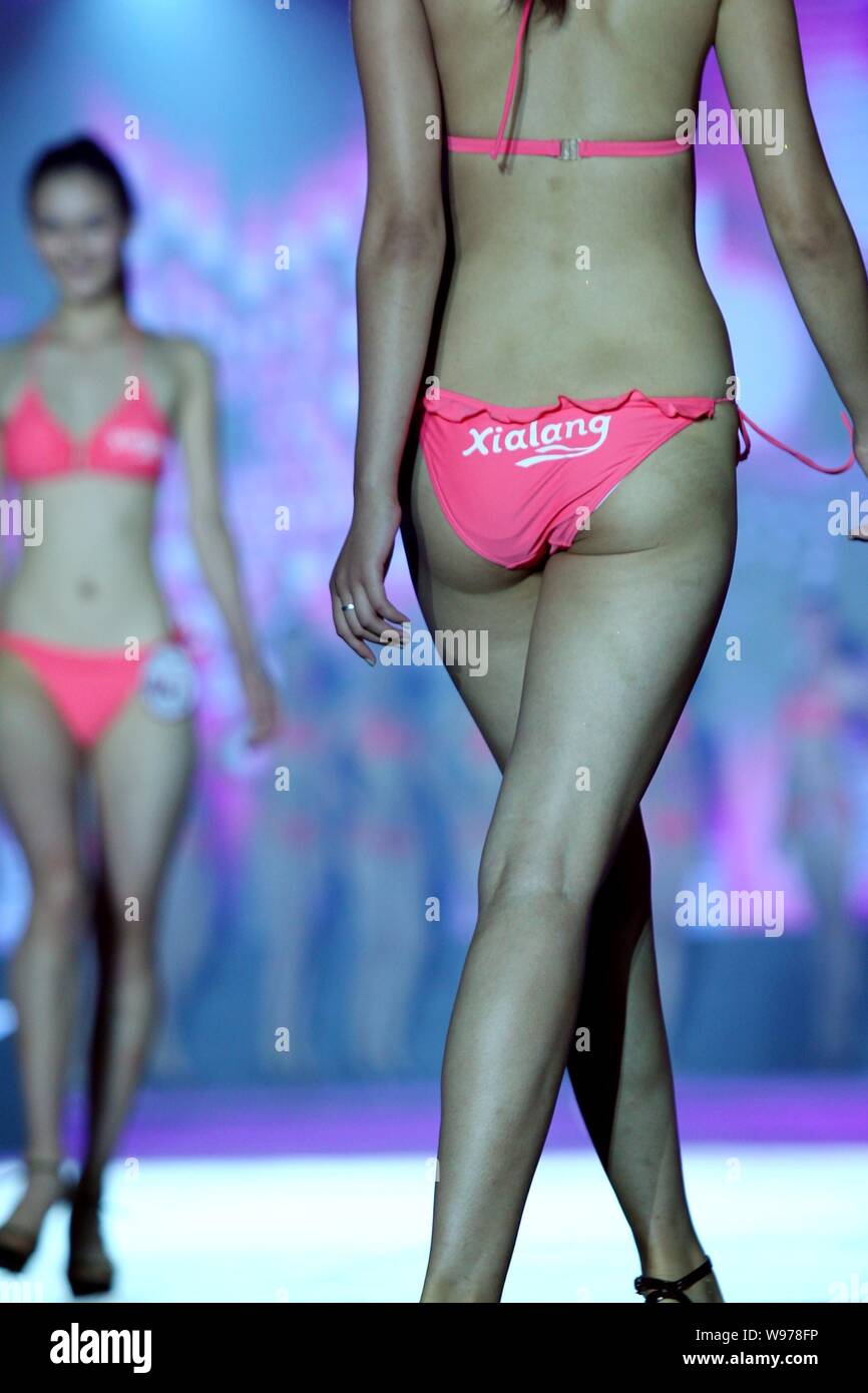 Bikini-dressed contestants parade in the China Final of the Miss Bikini  Global Contest in Jiaozuo city, central Chinas Henan province, 11 August  2012 Stock Photo - Alamy