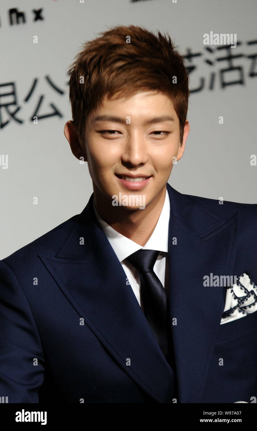 Joon gi hi-res stock photography and images - Alamy