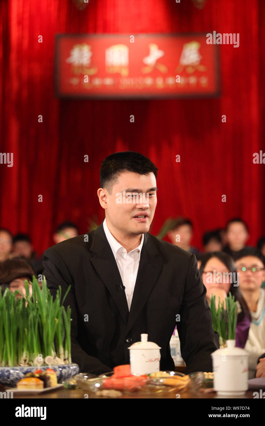 Retired Chinese basketball superstar Yao Ming is pictured during the Kevin Hour TV talk show in Shanghai, China, 7 January 2012.   Yao Ming was named Stock Photo