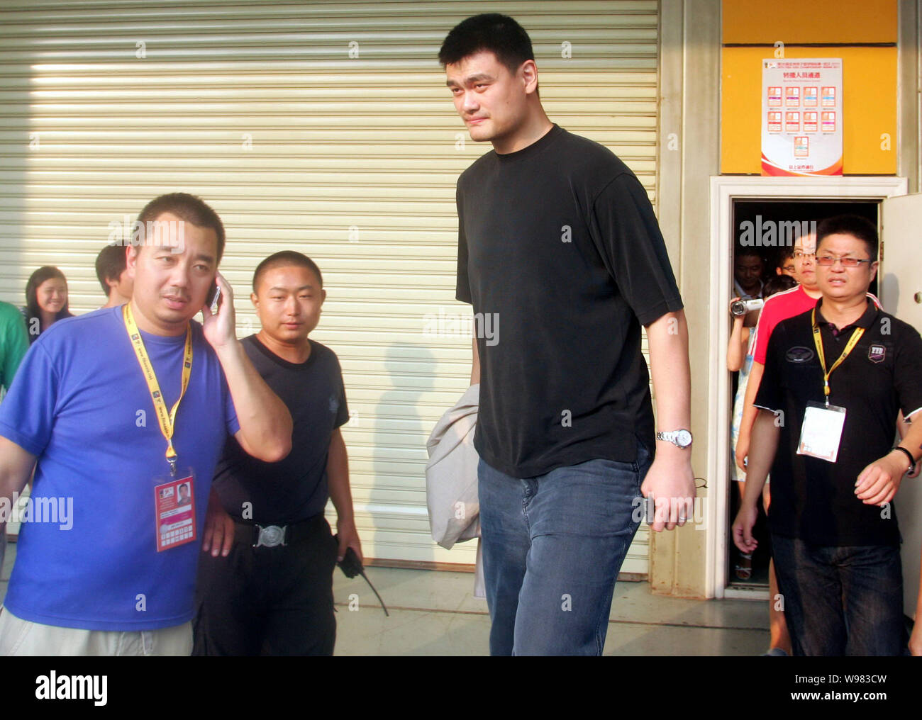 Chinese basketball player Yao Ming (C) is pictured at a training center of China mens basketball team during the Asian Basketball Championship in Wuha Stock Photo