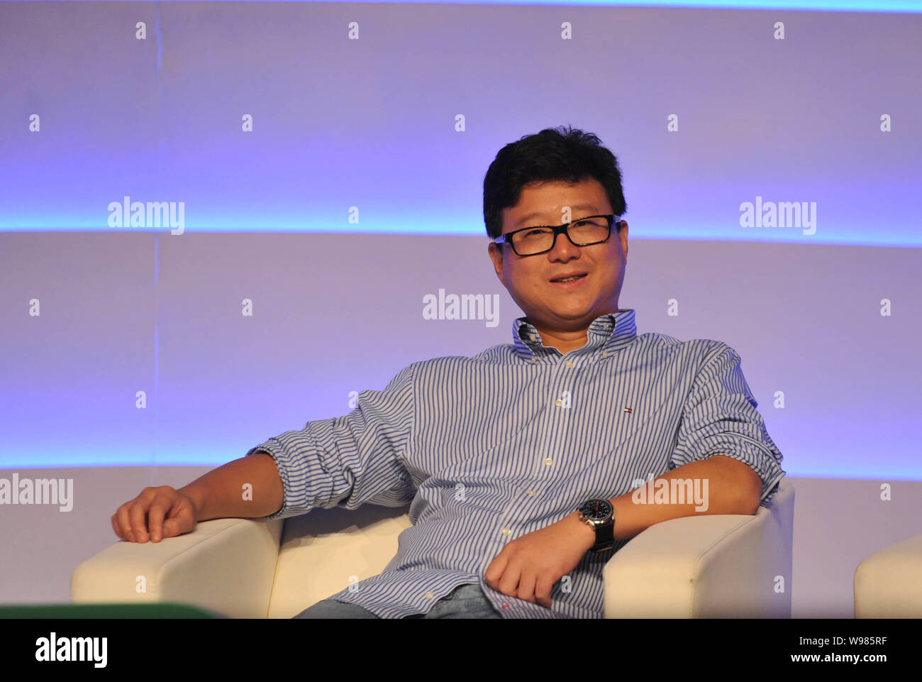 --File--William Ding (Ding Lei), CEO of Netease, is pictured during an Internet conference in Beijing, China, 23 August 2011.   The number of billiona Stock Photo