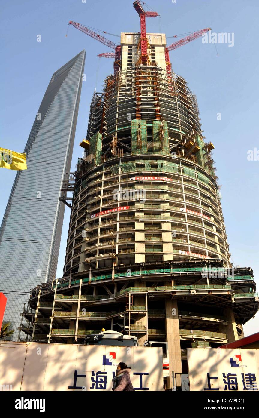 View of the construction site of the Shanghai Tower which is the worlds ...