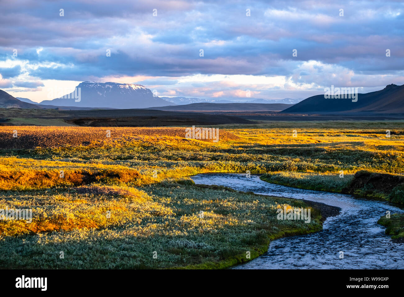 Tuya lava field hi-res stock photography and images - Alamy