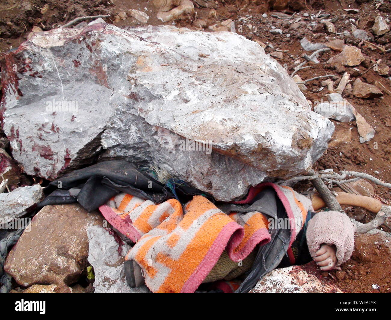 Crushed to death hi-res stock photography and images - Alamy
