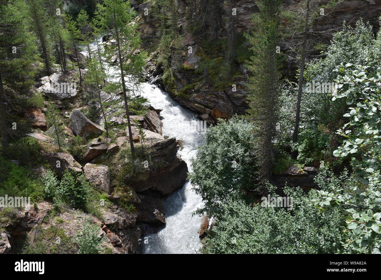 Martell Martelltal Schlucht Klamm Vinschgau Sudtirol Plima Plima Schlucht Schluchtenweg Wasser Fluss Reissend Fliessen Stromung Gefalle F Stock Photo Alamy