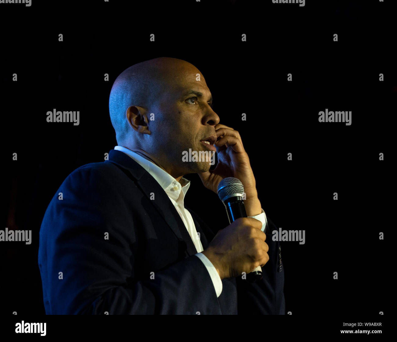 New York, United States. 12th Aug, 2019. Democratic presidential candidate US Senator Cory Booker speaks at campaign grassroots Happy Hour fundraiser event at the nightclub Slate (Photo by Lev Radin/Pacific Press) Credit: Pacific Press Agency/Alamy Live News Stock Photo