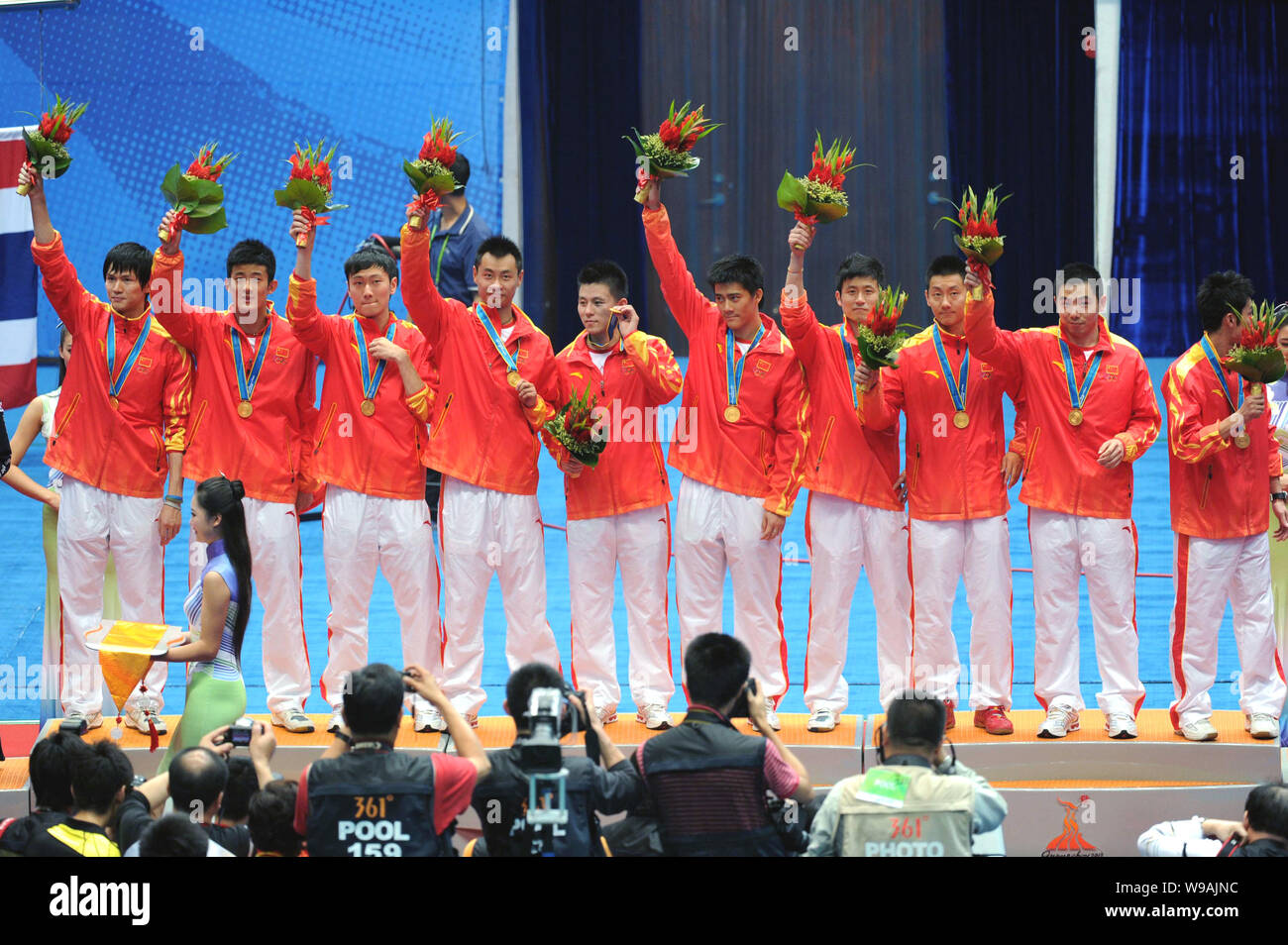 Chinese Youth Badminton Team Defends BWF World Junior Title Chinese Youth Badminton Team Defends BWF World Junior Title