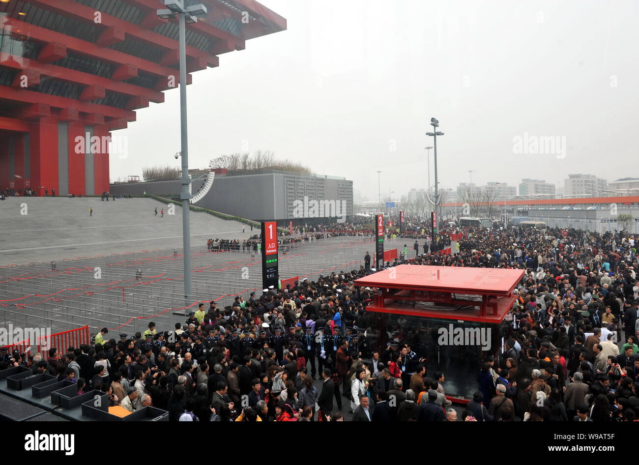 Crowds of visitors gather at the entrance of the China Pavilion in the Expo site in Shanghai, China, April 20, 2010.   From the outset, organisers of Stock Photo