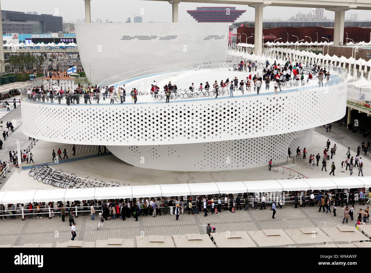 Shanghai china visitors tour hi-res stock photography and images - Alamy