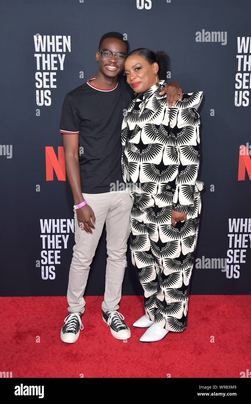 Aunjanue Ellis Boyfriend Aunjanue Ellis Boyfriend