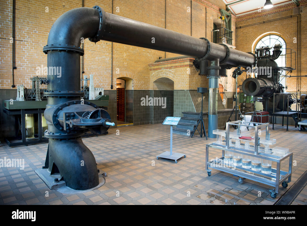 Deutschland, Ruhrgebiet, Kreis_Recklinghausen, Henrichenburg, Schleusenpark Waltrop, Museum im Maschinenhaus Stock Photo