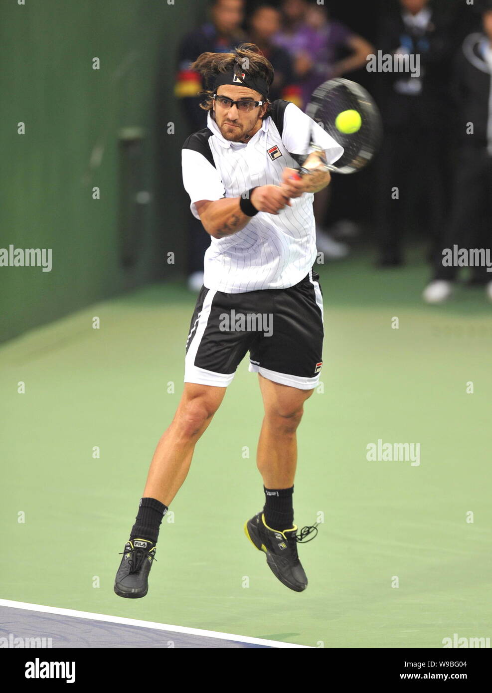 Janko Tipsarevic of Serbia competes against Robin Soderling of Sweden in the second round of mens singles of the 2010 Shanghai Rolex Masters in Shangh Stock Photo