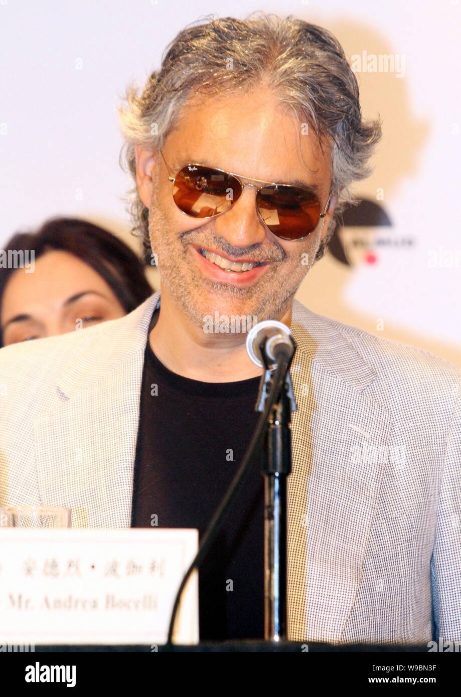 Bocelli balances vocals with vino  L'Italo-Americano – Italian American  bilingual news source