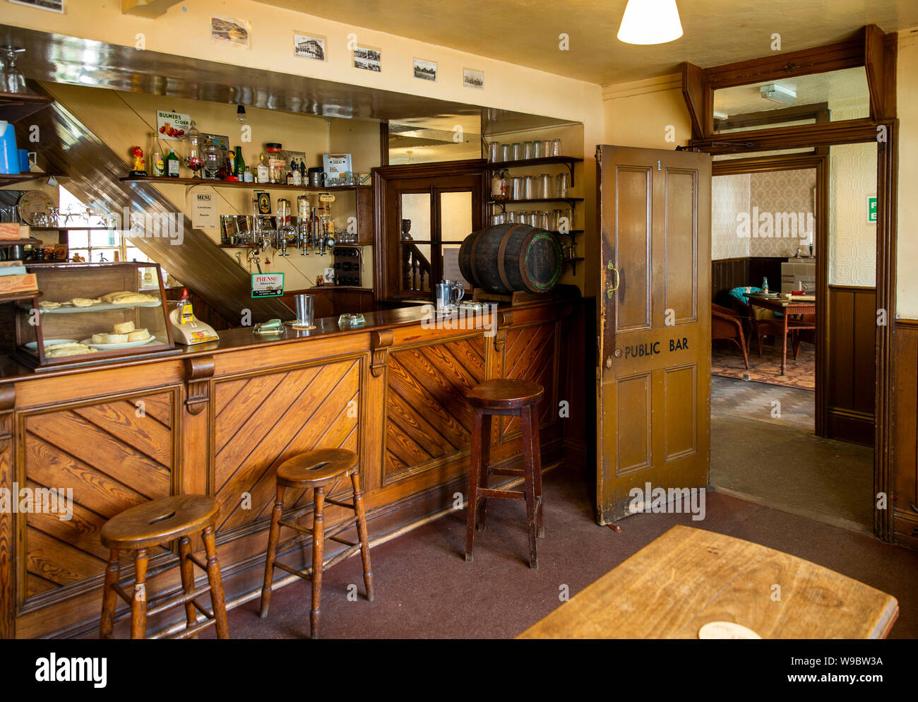 UK, England, Devon, Buckfastleigh, Fore Street, The Valiant Soldier, Museum and Heritage Centre, Bar interior Stock Photo