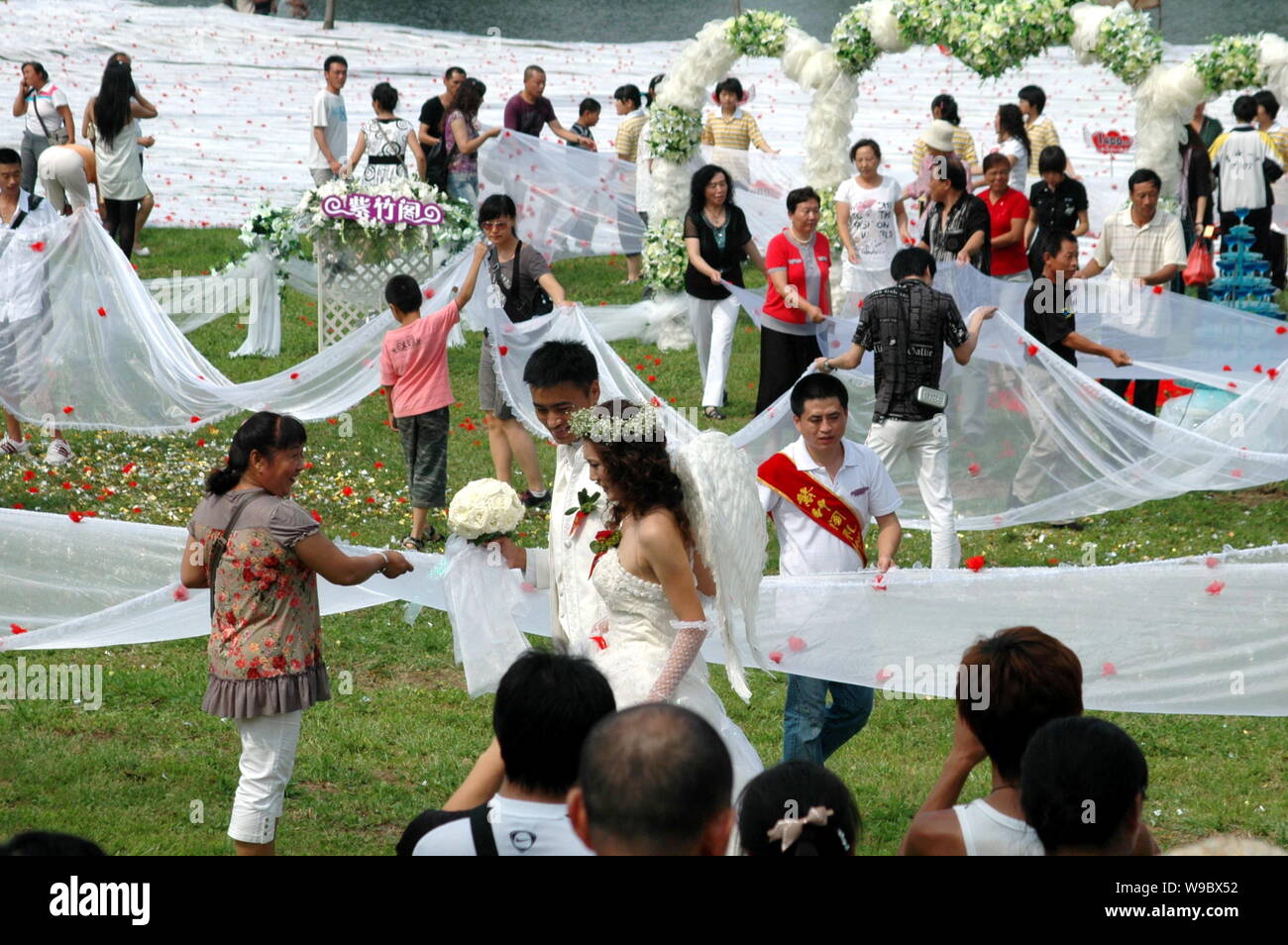 Wedding dress for family clearance members