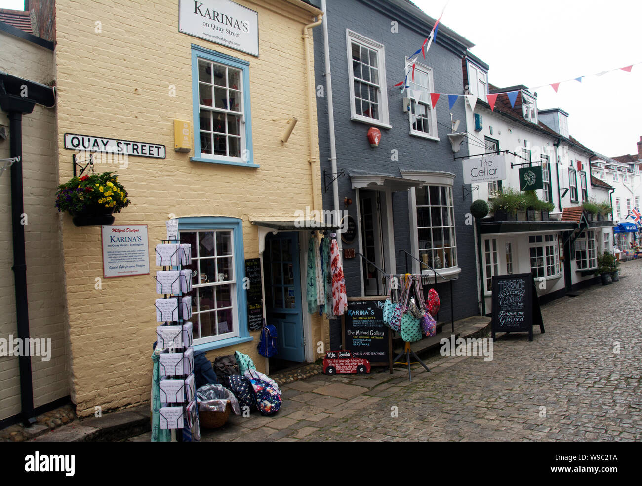 HAMPSHIRE; LYMINGTON; QUAY STREET Stock Photo