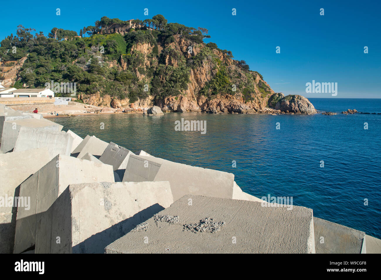 SEA DEFENSES PORT OF BLANES PUNTA DE SANTA ANNA BLANES COSTA BRAVA SEA DEFENSES PORT OF BLANES PUNTA DE SANTA ANNA BLANES COSTA BRAVA