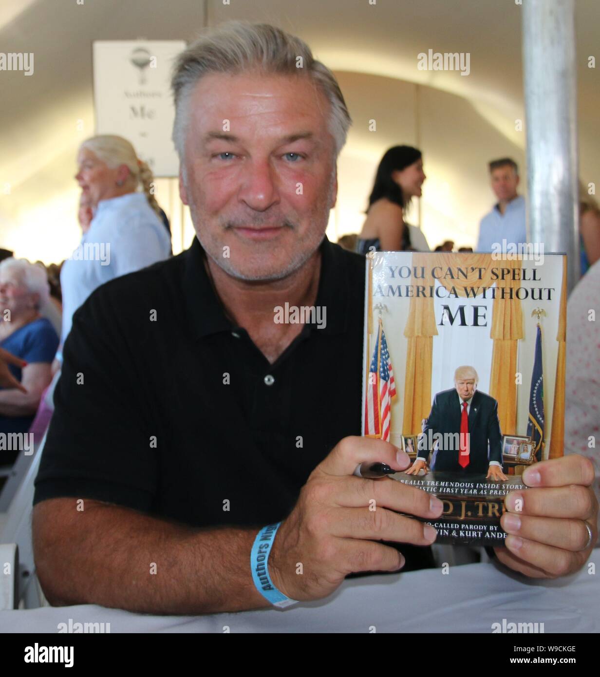 East Hampton, NY, USA. 10th Aug, 2019. Alec Baldwin at the East Hampton Library Authors night on August 10, 2019 in East Hampton, NY. Credit: Mpi98/Media Punch/Alamy Live News Stock Photo