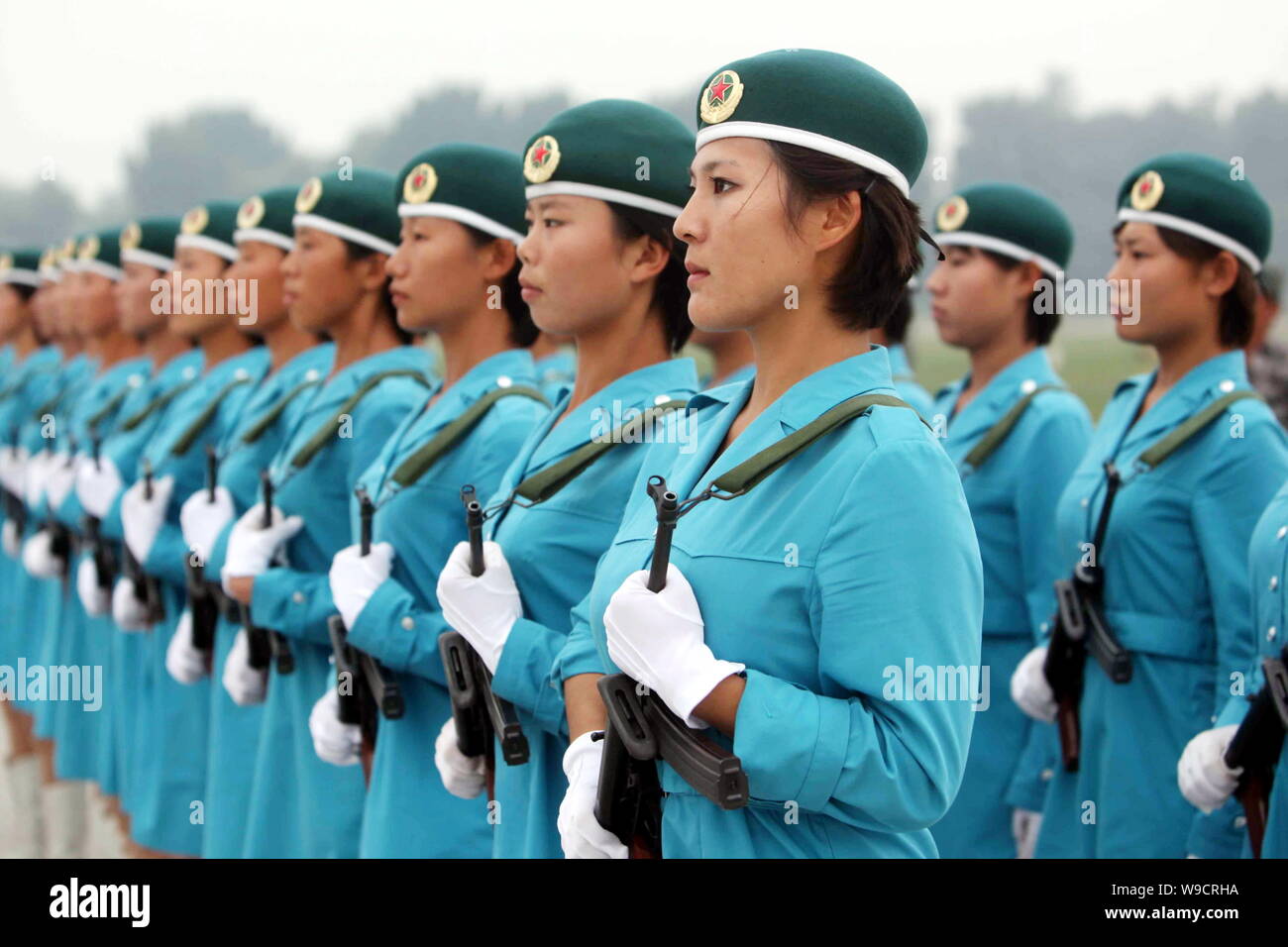 Chinese militia hi-res stock photography and images - Alamy