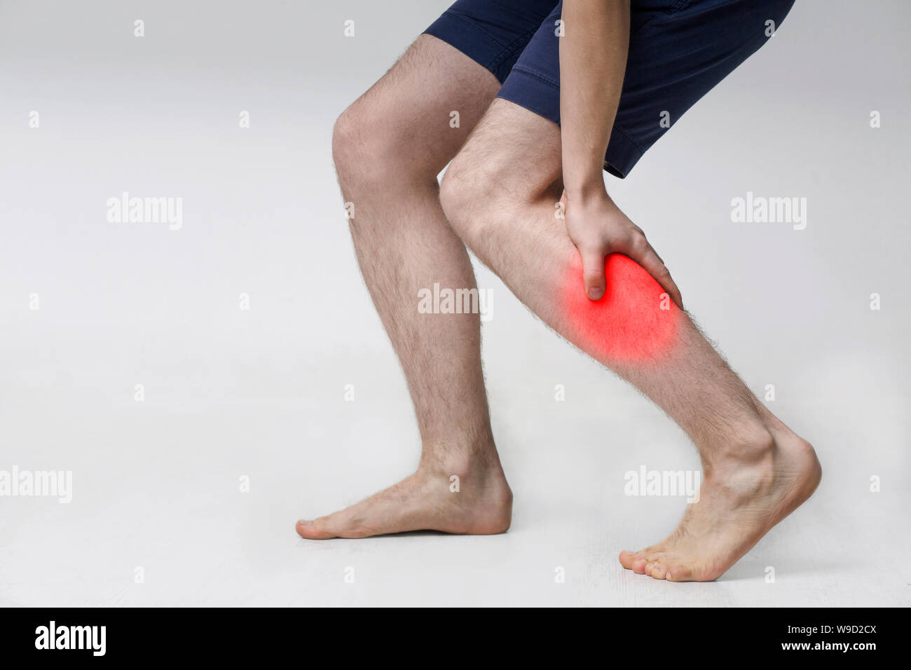 Calf Cramp High Resolution Stock Photography and Images Alamy