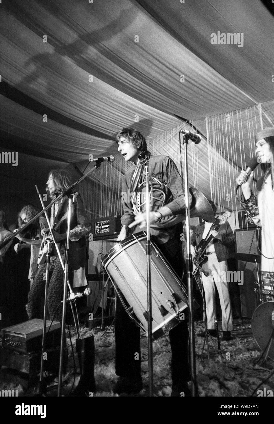 Pop art by famous artists Black and White Stock Photos & Images Alamy