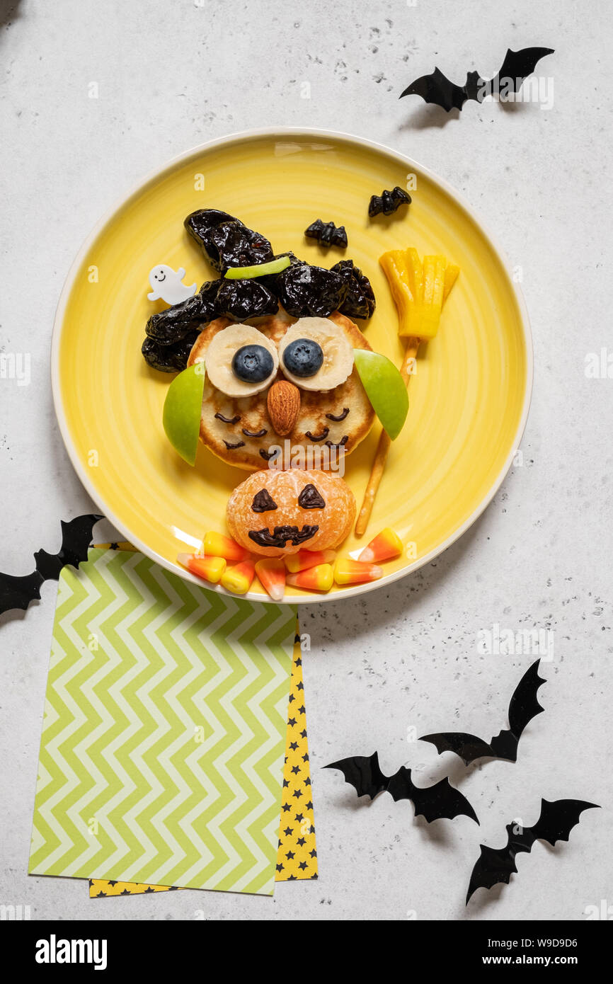Owl pancake for Halloween Stock Photo - Alamy