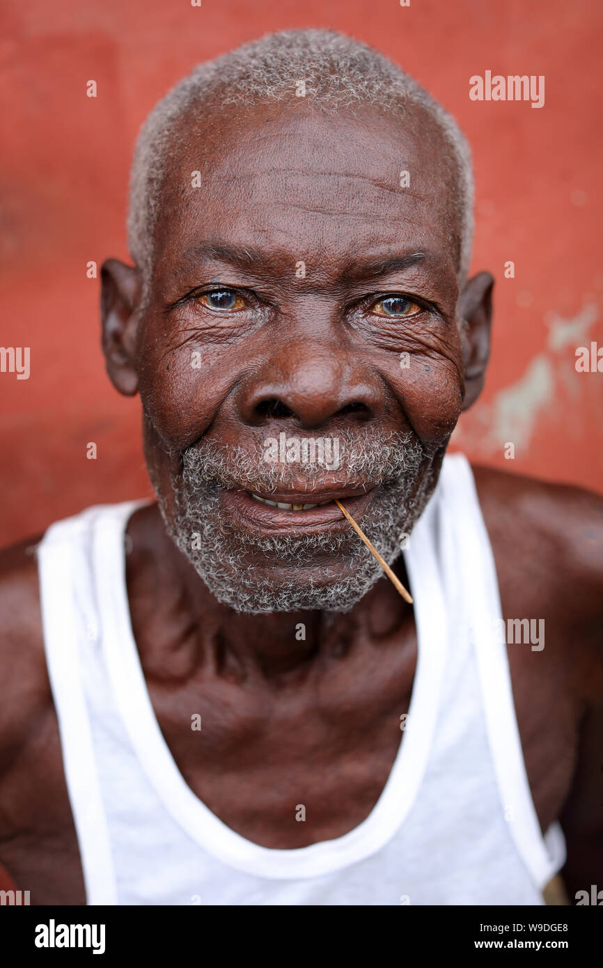 Old fisherman of the Ga people in the fishing village Jamestown in Accra, Ghana Stock Photo
