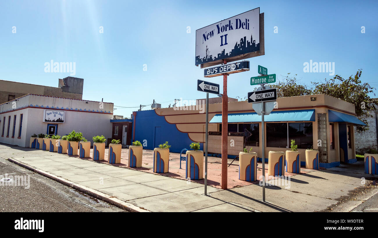 New York Deli 2 Harlingen Texas Usa Stock Photo Alamy New York Deli 2 Harlingen Texas Usa Stock Photo Alamy