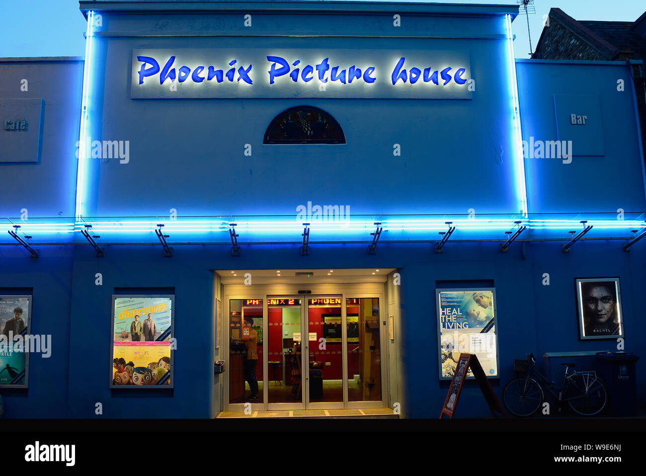 England, Oxford, Jericho, Phoenix Picture House arthouse cinema at