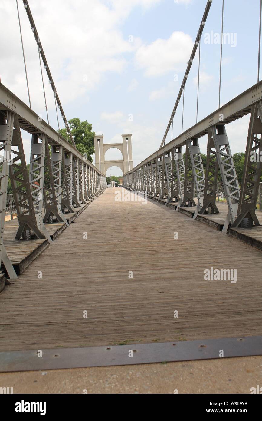 suspension bridge in Waco Texas Stock Photo Alamy