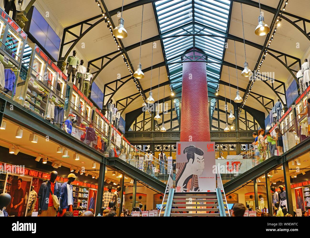 PARIS, FRANCE -20 JUL 2019- View of the Japanese retail clothing store  UNIQLO opened in 2014 in the historical building of Societe des Cendres in  the Stock Photo - Alamy