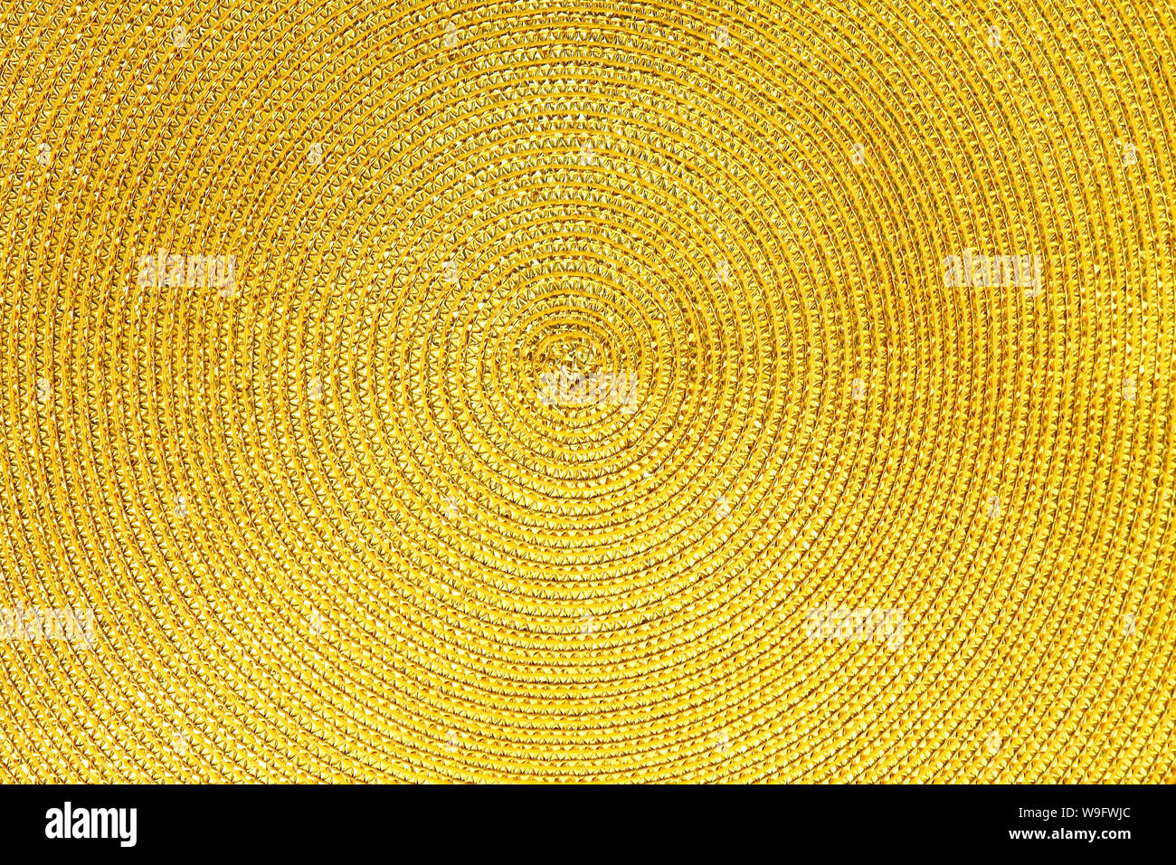 Special texture in shiny gold concentric circles Stock Photo - Alamy
