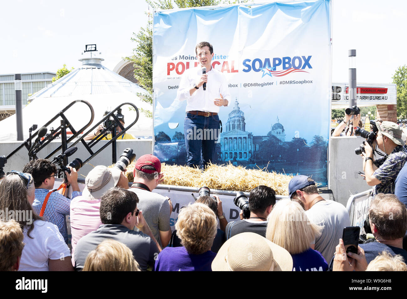 Des Moines, IA, USA. 13th Aug, 2019. South Bend Indiana Mayor PETE BUTTIGIEG (D) at the Des Moines Register Political Soapbox at the Iowa State Fair in Des Moines, Iowa on August 13, 2019. Credit: Michael Brochstein/ZUMA Wire/Alamy Live News Stock Photo