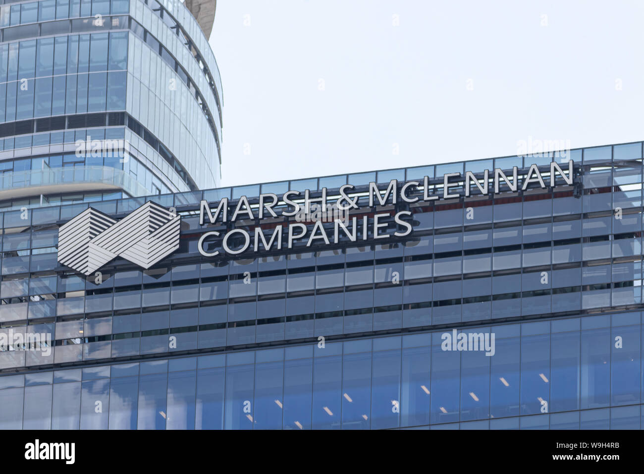 marsh-mclennan-companies-logo-atop-of-their-building-in-downtown-toronto-stock-photo-alamy