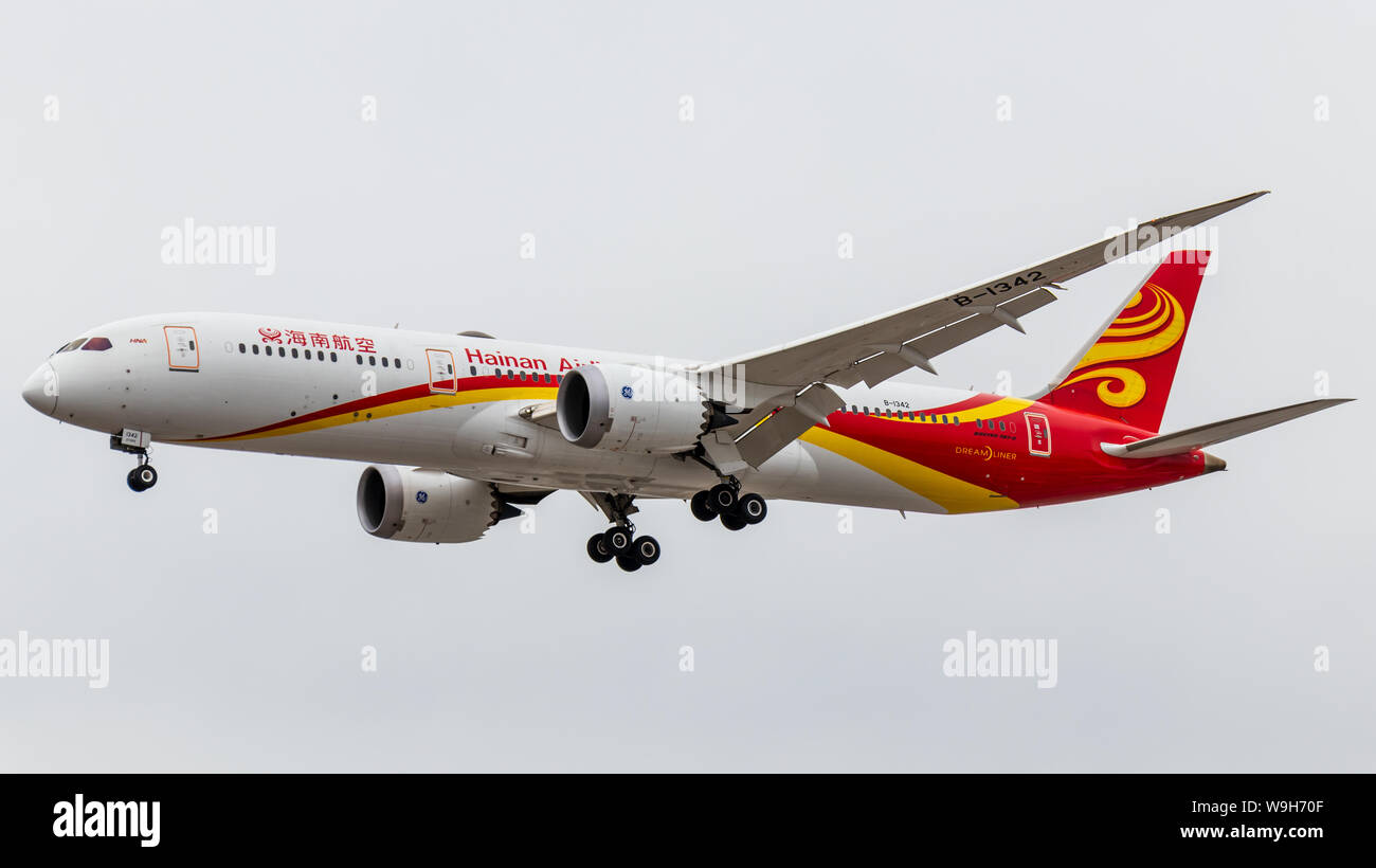 Hainan Airlines Boeing 787-9 landing on a cloudy day at Toronto Pearson Intl. Airport. Stock Photo