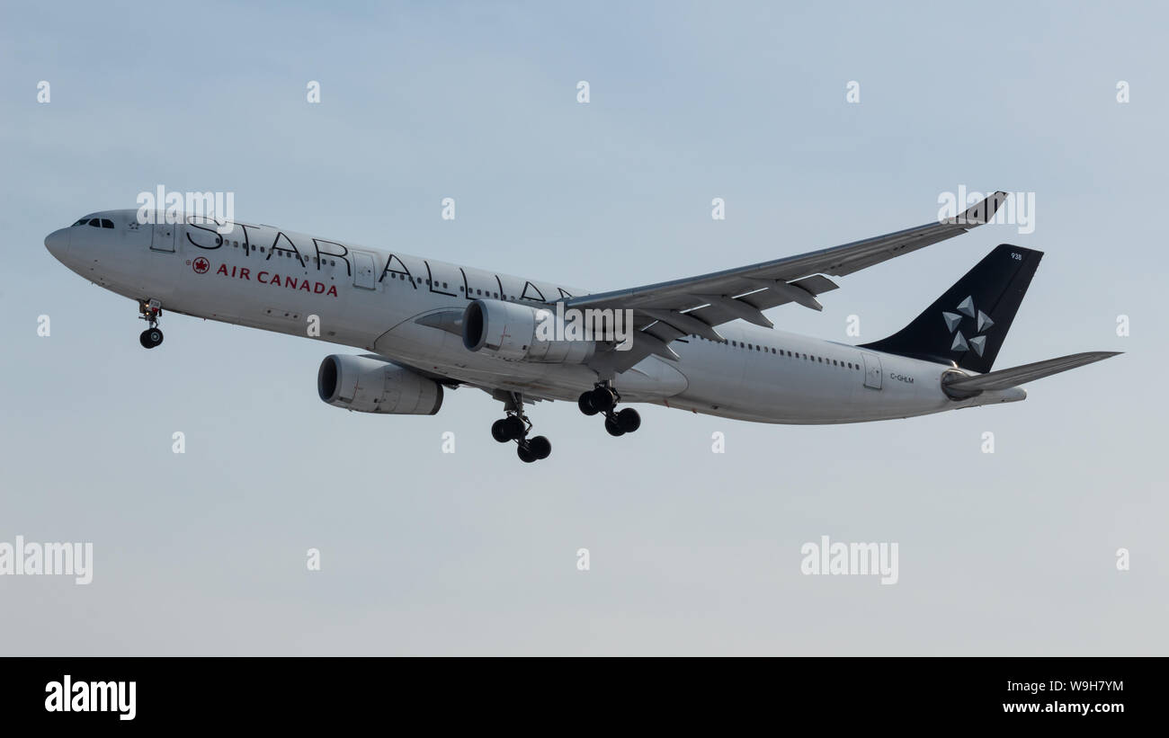 Air Canada A330-3 with special Star Alliance livery landing at Toronto Pearson Intl. Airport. Stock Photo