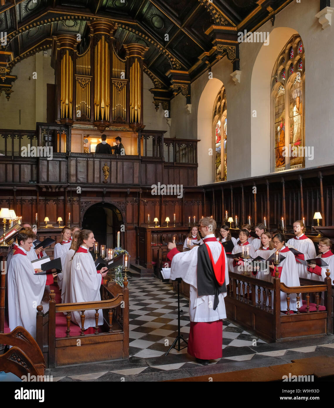 Peterhouse Chapel and choir, Cambridge Stock Photo Alamy