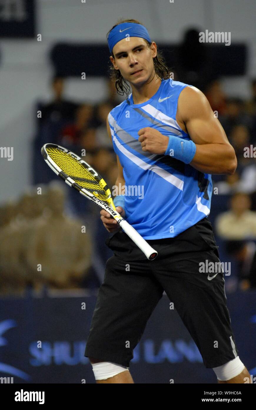 Rafael Nadal of Spain competes against Richard Gasquet of France during a  match of Tennis Masters Cup in Shanghai 11 November 2007. Rafael Nadal  defea Stock Photo - Alamy
