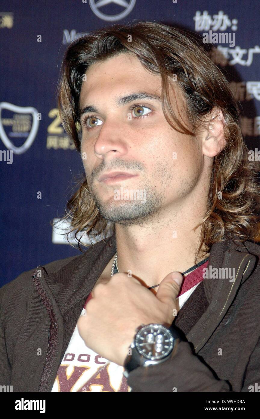 David Ferrer, Spanish tennis player, poses during Tennis Masters Cup  Shanghai 2007 Main Draw Ceremony, at Hilton Hotel in Shanghai, November 7,  2007 Stock Photo - Alamy