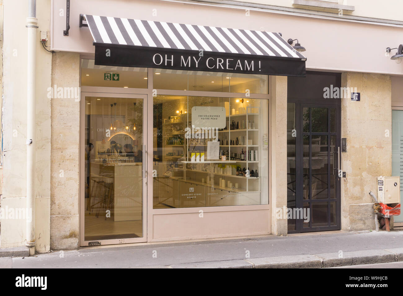 Marais beauty shop - Oh My Cream! beauty concept store in the Marais district of Paris, France, Europe. Stock Photo